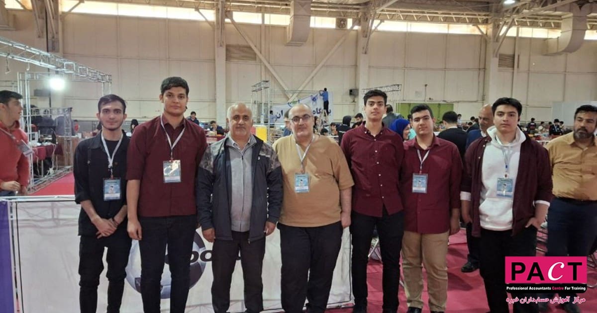 آینده شغلی هنرستان در مقایسه با دبیرستان 